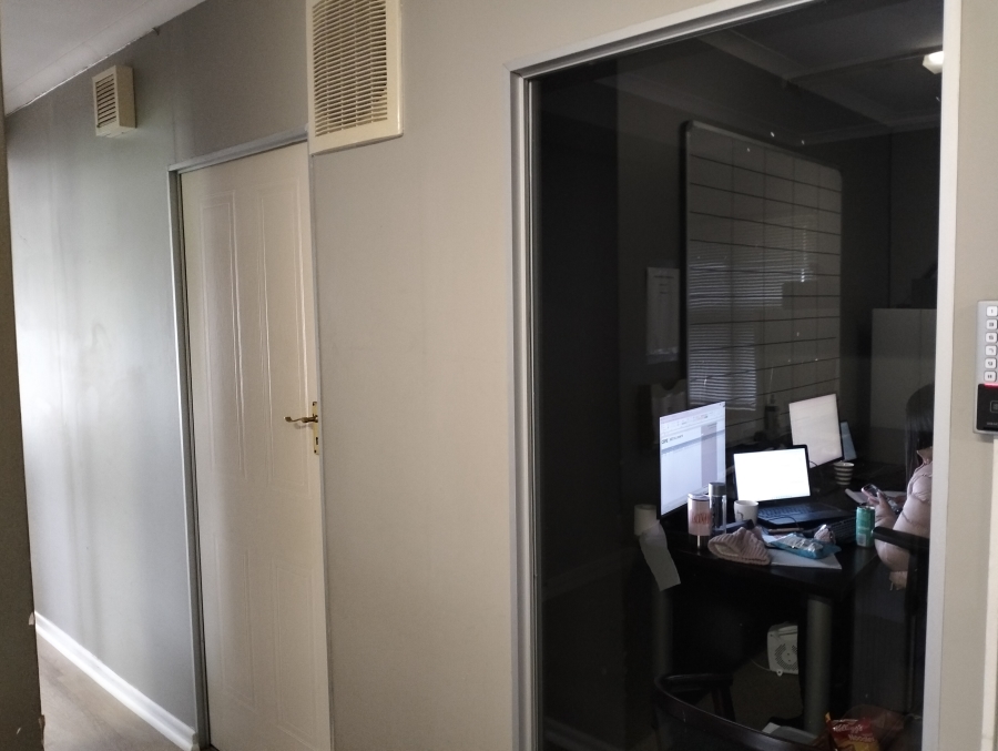 To Let Commercial Property for Rent in Durbanville Western Cape